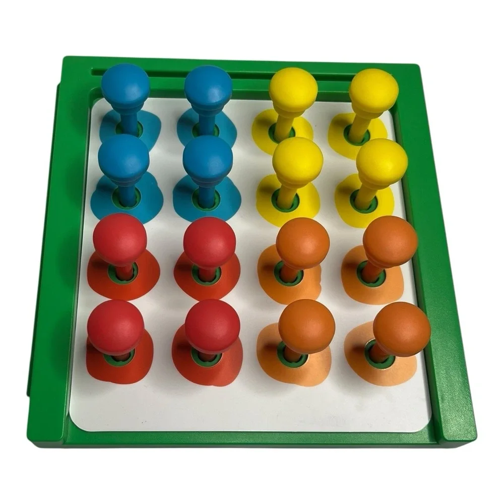 Lovevery Match & Tap Box Toy Investigator Play Kit Hammer Montessori Toddler